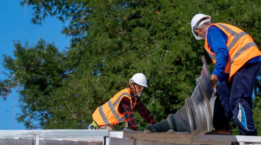 Professional Flat Roofing Installation in Cudahy, WI